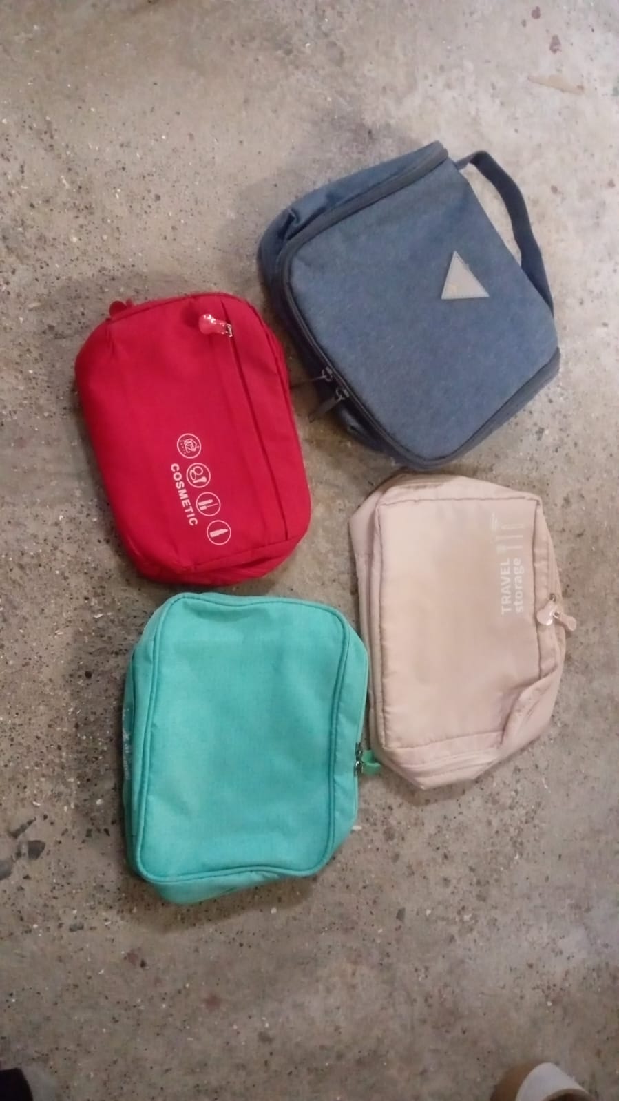 7938 Travel Wash Bag Multi-Functional Waterproof Cosmetic Storage Bag Handheld Foldable Hook Cosmetic Bag with Zipper Closure Handbag Portable Classification Bags(1 Pc Mix Design) 7938 Travel Wash Bag Multi-Functional Waterproof Cosmetic Storage Bag Handheld Foldable Hook Cosmetic Bag with Zipper Closure Handbag Portable Classification Bags(1 Pc Mix Design)